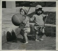 1936 Press Photo Dionne Quints play in wading pool - nera11541