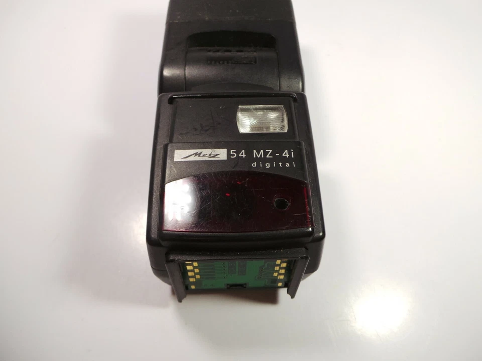 Broken Metz Mecablitz 54 MZ-4i Flash FOR REPAIR - Image 2 of 4