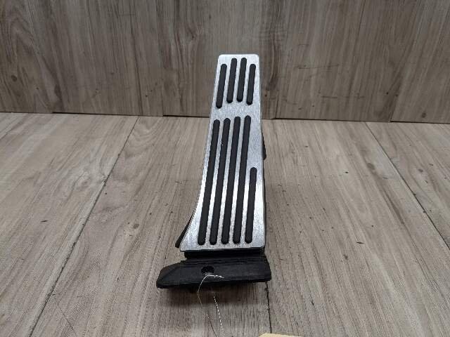 OEM BMW F15 F22 F25 F30 F36 F80 G01 G05 G20 X3 X5 Accelerator Throttle Gas Pedal