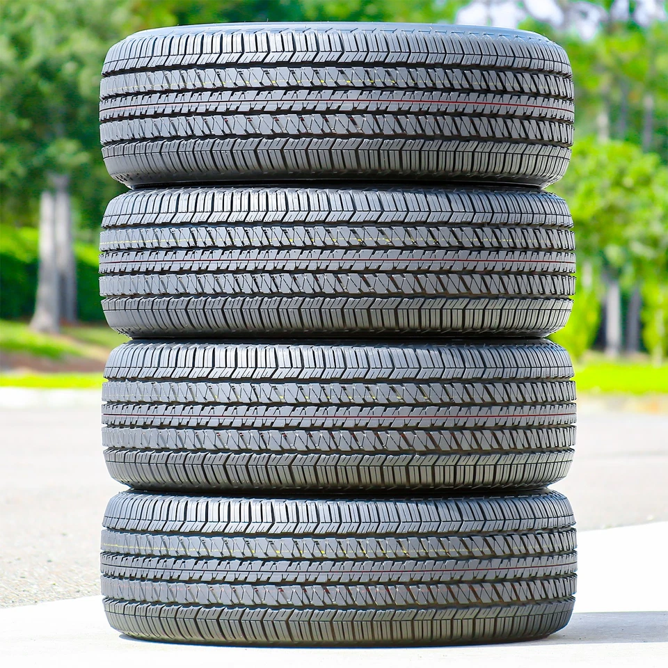 4 Tires Bridgestone Dueler H/T 684 II 265/70R17 113S AS A/S All Season TakeOff Foto 3 de 4