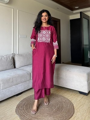 Handmade Damen Designer Ethnischer Kurti Pant Set Dunkel Pink 3/4 Ärmel Rundhals