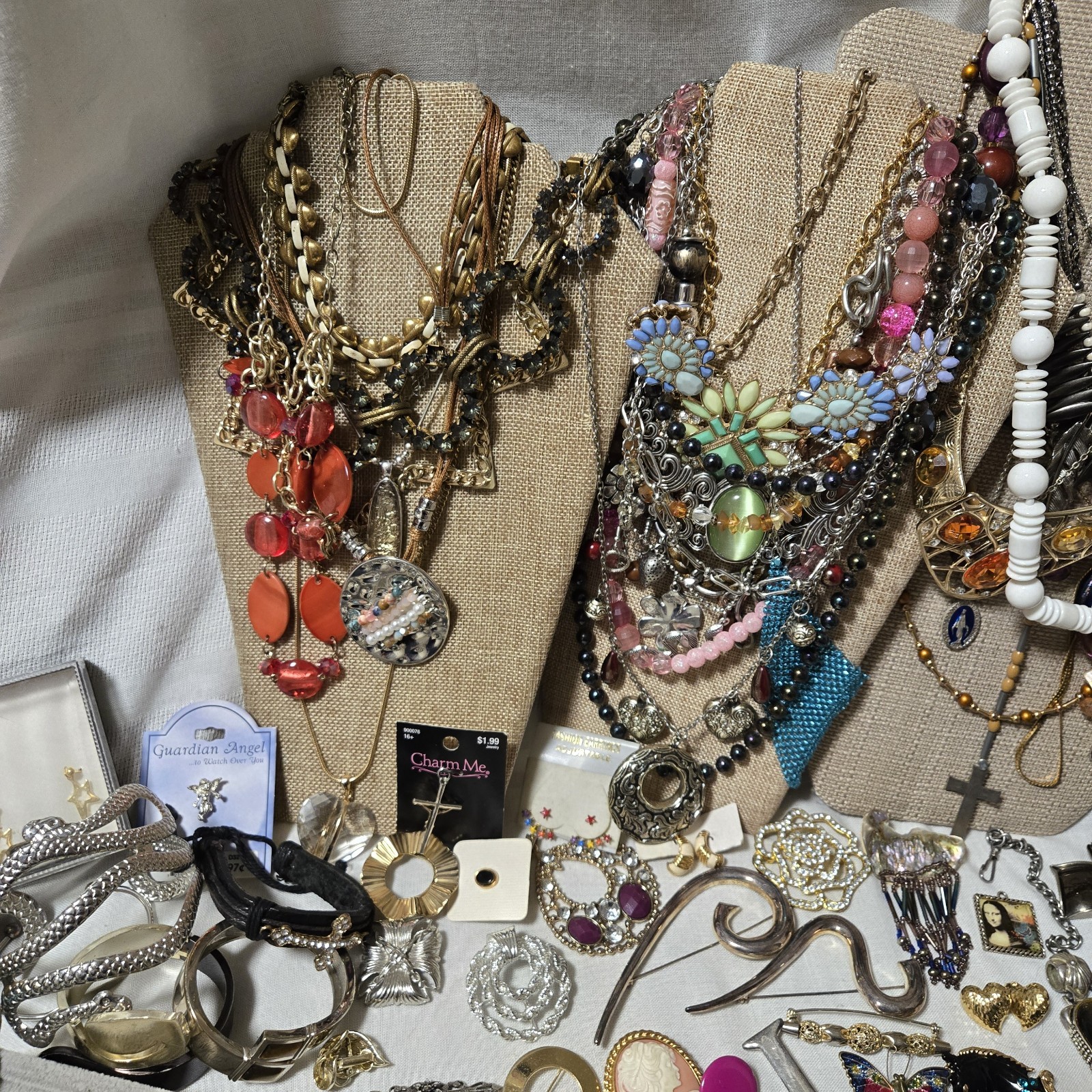 Modern Vtg 9 Pounds Unsigned Statement Necklaces … - image 3