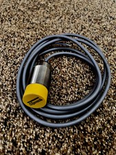 Turck Ni20U-EM30-AP4X, 10-65VDC, 20mA (New)