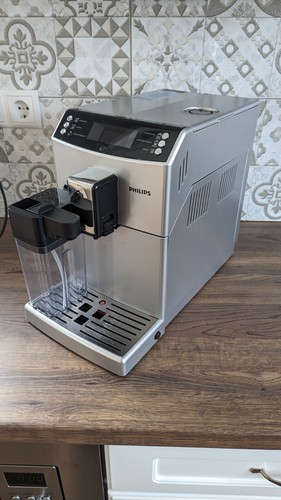 Philips 3100 EP3551/10 Reparaturbedürftig für Kaffeekenner