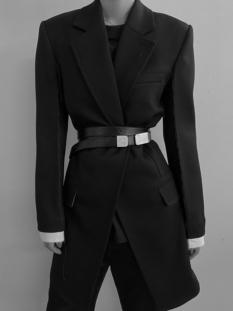 PETER DO ブラックレザーロングベルト Simple Extra Long Peter Do Metal Block Buckl Leather Belt