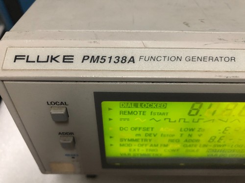 Fluke / Philips PM5138A/131 Programmable Function Generator, 0.1 mHz - 10 MHz - Picture 2 of 6