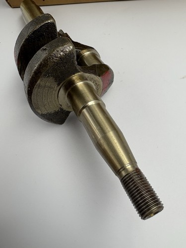 NOS Clinton OEM 46-429 Crankshaft 31113-1 - Picture 3 of 6