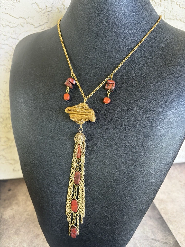 "Collar hecho a mano de 18"" jaspe y tono dorado llamativo - borla de piedra roja asiática" Foto 4 de 4