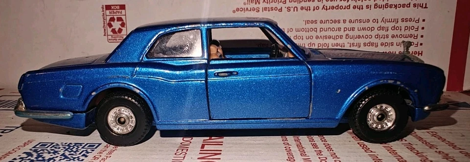 Corgi Toys No.279 Rolls Royce Corniche Motor Car. (1979-83) 1:36  - Image 3 of 4