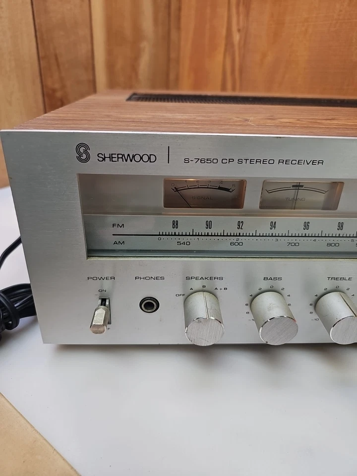 Vintage Sherwood Electronic Labs Model S-7650 CP AM/FM Stereo Receiver - Image 2 of 4