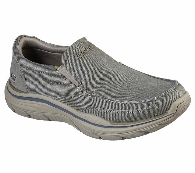 skechers relaxed fit mens memory foam