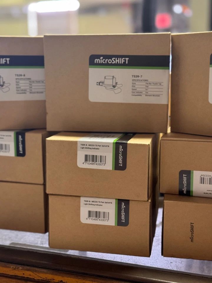 microSHIFT TS39-7 FLAT BAR THUMB TAP SET 3X7 COMPATIBILITY SHIMANO MOUNTAIN MTB - Image 2 of 3