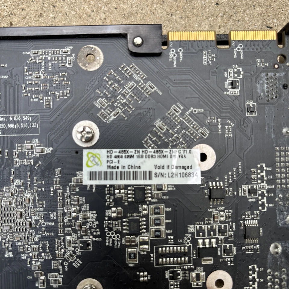 XFX HD 4850 625M 1GB DDR3 Dual DVI PCI-E Video Graphics Card - Image 4 of 4