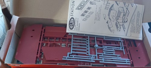 Vintage HELJAN HO model BUILDING KITS train shops petrol STATIONS kit buildings - Picture 194 of 493