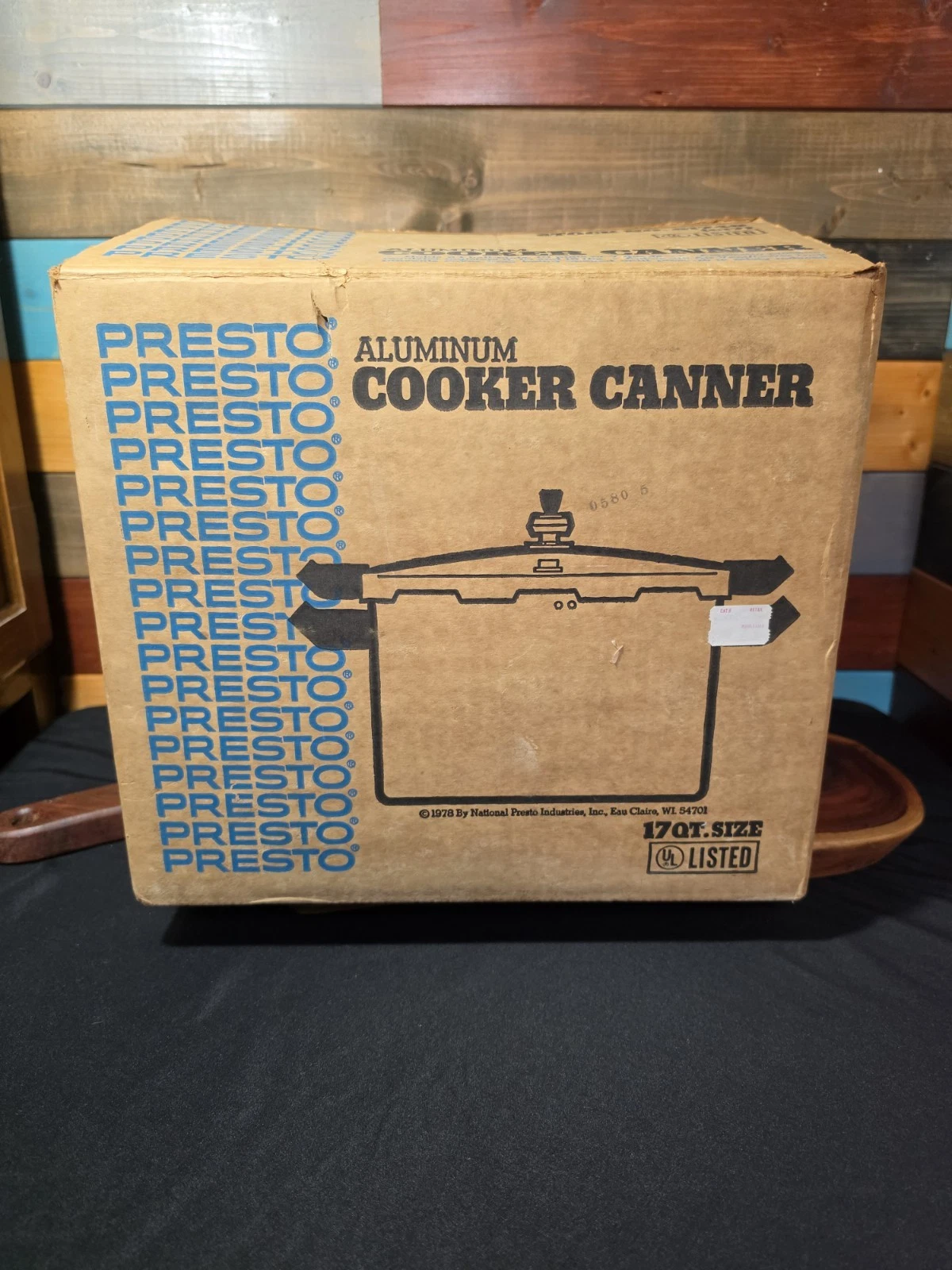 Vintage Presto Cooker Canner (01740) 17 Quart Automatic Pressure Valve 1978
