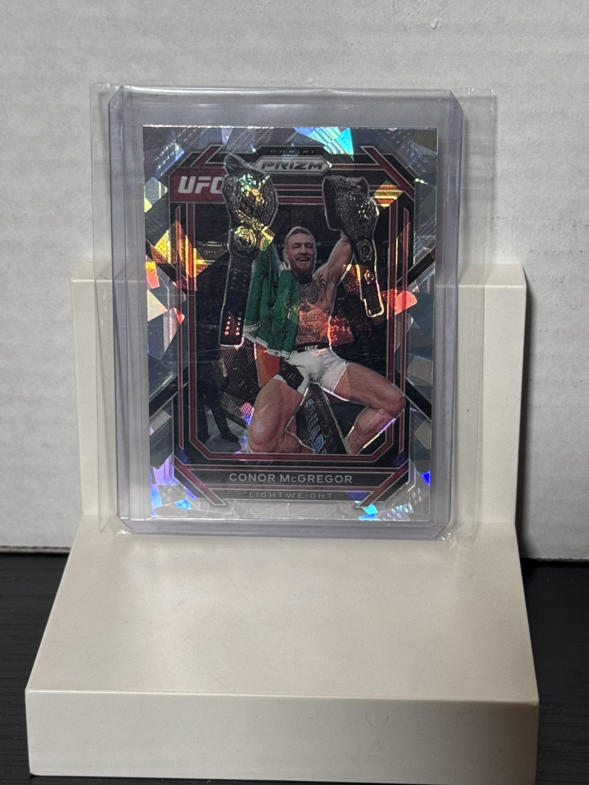 2023 UFC Conor McGregor Panini Cracked Ice Prizm #125