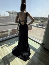 Andrea Leo Black Crushed Velvet Formal Gown Size 4. Absolutely Stunning