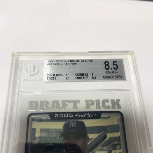 Topps 2005 actualización cromada CJ Henry #UH209 novato Becket 8,5 - Imagen 2 de 6