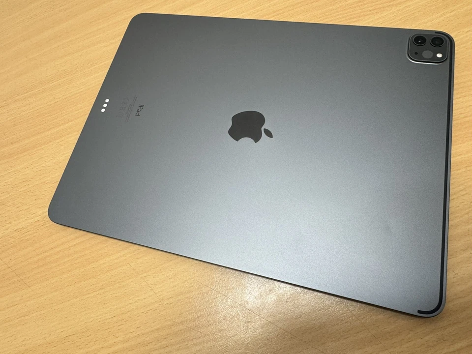 iPad Pro 12.9” 5th Gen A2378 Wi-Fi Space Grey Housing Battery Charging Port - Image 2 of 4