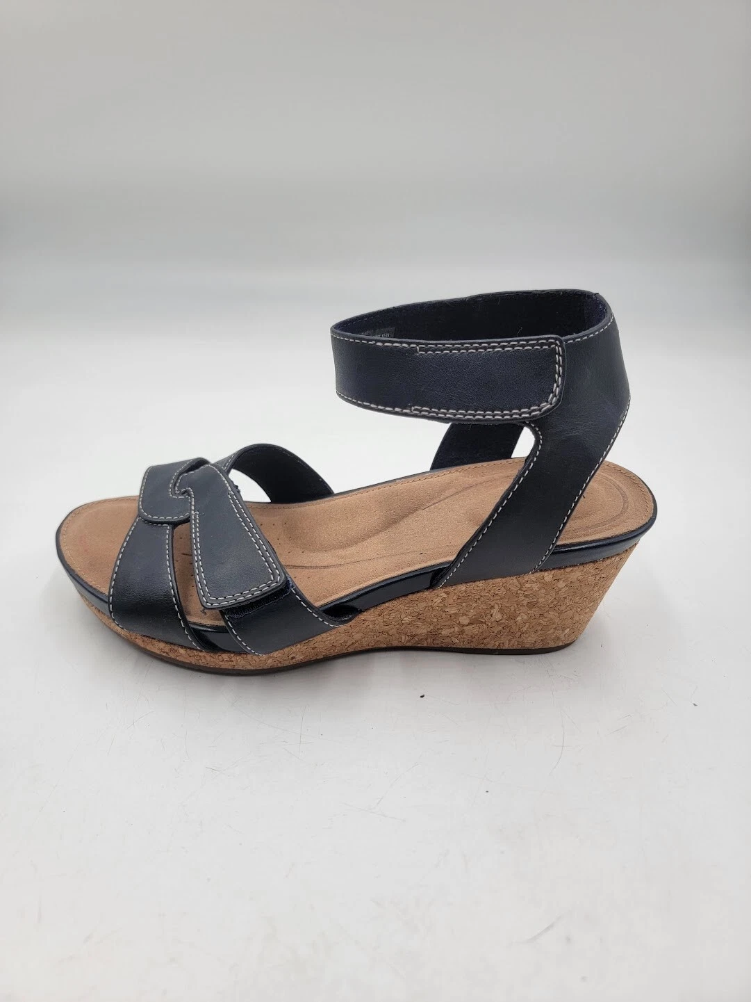 Sandali Clarks donna taglia 9M non strutturati slingback Capri cinturino zeppa blu navy