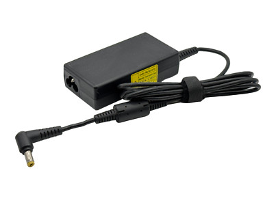 Chicony Power Technology 65 Watt Netzteil 19V 3,42A mit gelbem Stecker 5,5mm/1,6