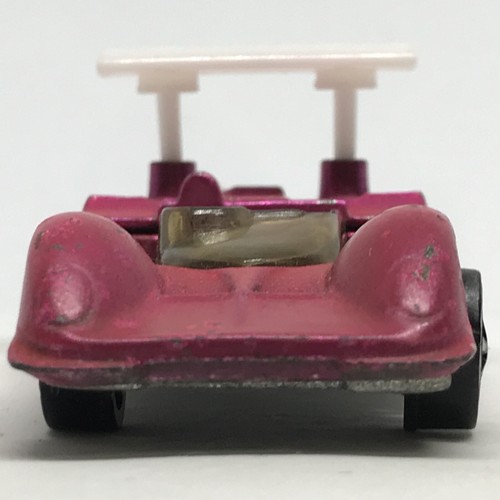 Hot Wheels Redline Chaparral 2G 1968/1969 Hot Pink - Made In U.S.A. W/Repro Wing - Picture 5 of 12
