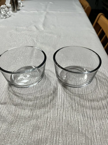 2 Pyrex Glass 1 Cup Capacity Bowls  7202 236ml OBO