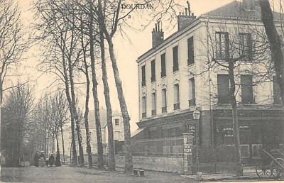 Old postcard 91 Dourdan Cafe de la Gare