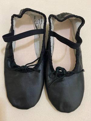 NEW Unbranded Child s Ballet Dance Slippers Black Leather Upper & Sole, Size 5M