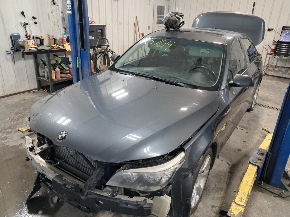 Tapa de cubierta usada se adapta a: BMW 535I 2008 sin alerón grado A Foto 2 de 4