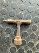 Vintage Mueller #2 Cast Iron Manual Curb Valve Lock Key USH10323