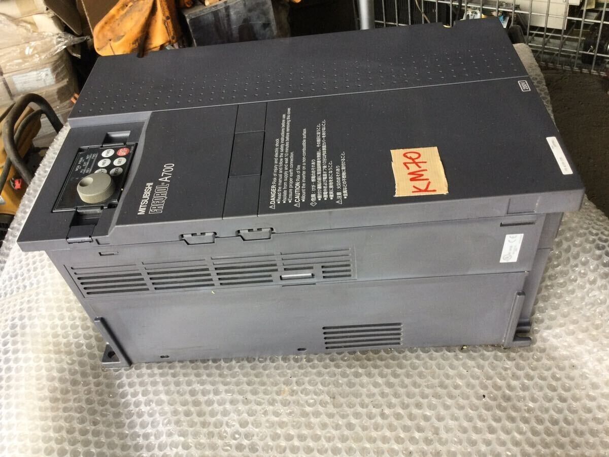 MITSUBISHI FR-A720-22K High Performance Inverter 3PH 200V MITSUBISHI FR-A720-22K High Performance Inverter 3PH 200V