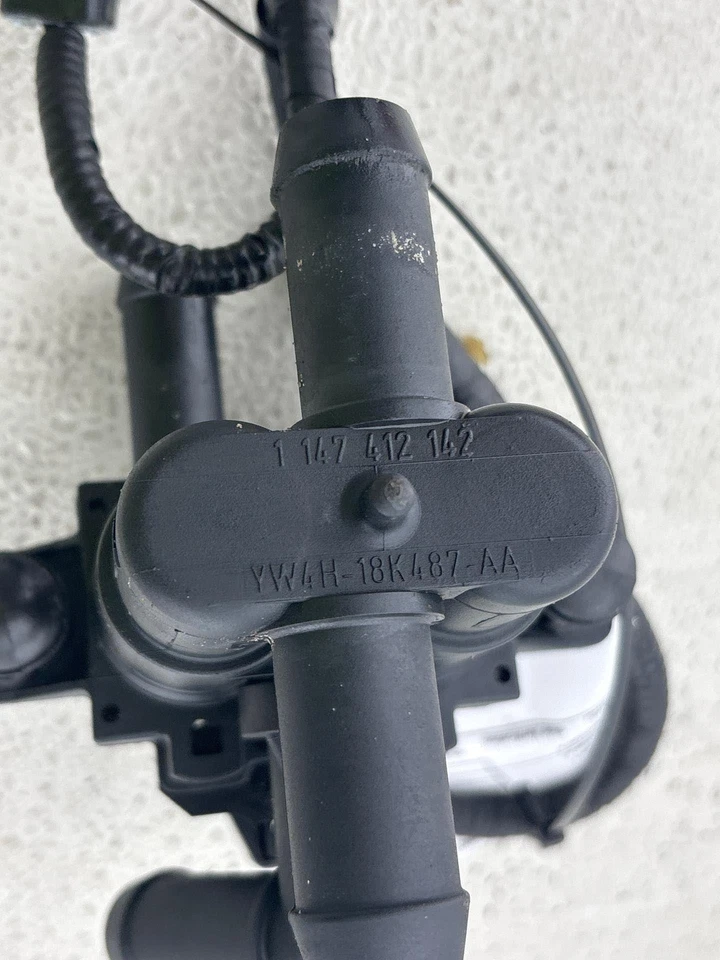 2002-2005 Ford Thunderbird Heater Control Coolant Valve Oem Yw4H-18K487-Aa - Image 3 of 4