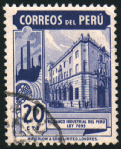 35823 Peru Stamp Scott #428 Fine Used Clean Back