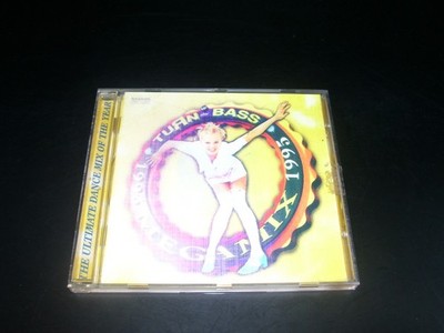 Turn up the Bass 1995 Megamix * CD 1995 Holland Mixed Eurodance *