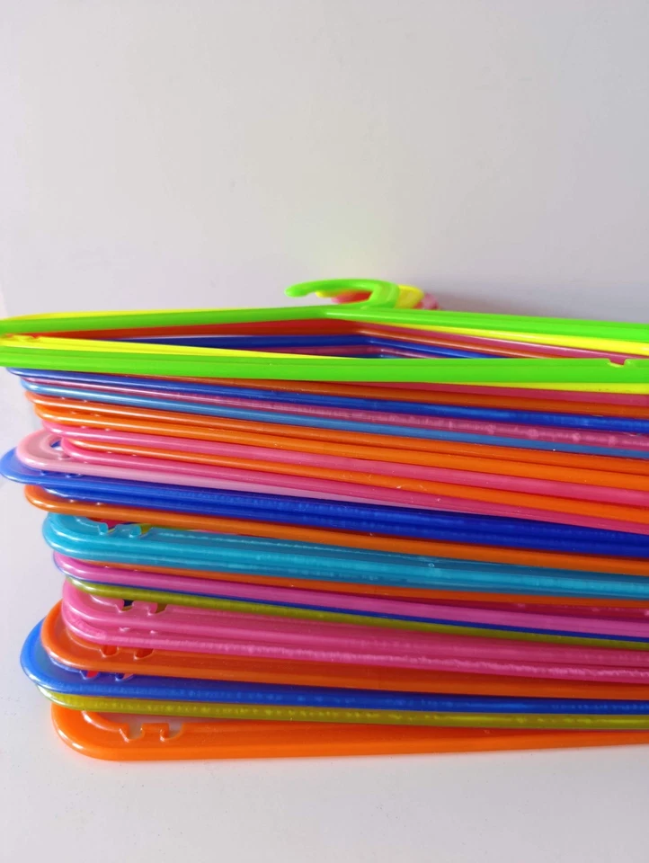 Ikea Bagis Lot 30 Cintres Plastique Vêtement Enfant Multi Couleur 34 Cm - Photo 4/4
