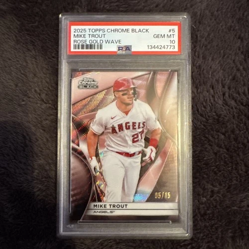 MIKE TROUT 2025 TOPPS CHROME ROSE GOLD  REFRACTOR /15 PSA 10 Q0902