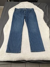 Carhartt Relaxed Fit Men  s Blue Denim Jeans Size 38x30 Rugged Flex Work Pants