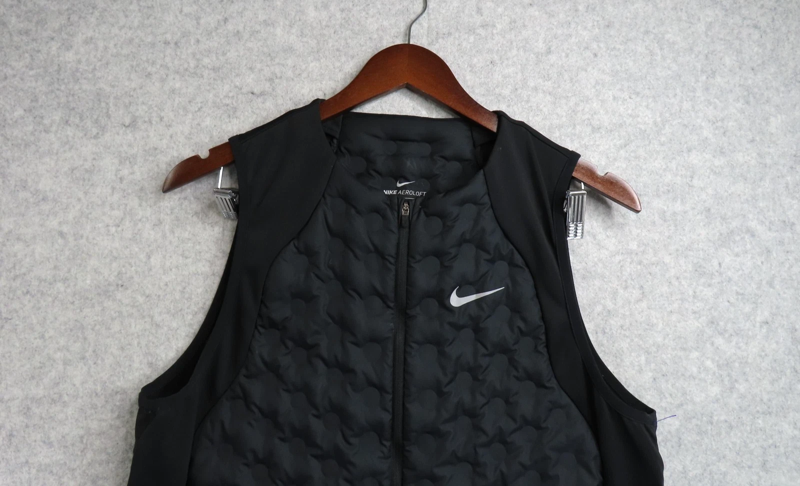 Nike AeroLoft Vest Mens Medium Black Packable Quilted Down Insulated CZ1607-010