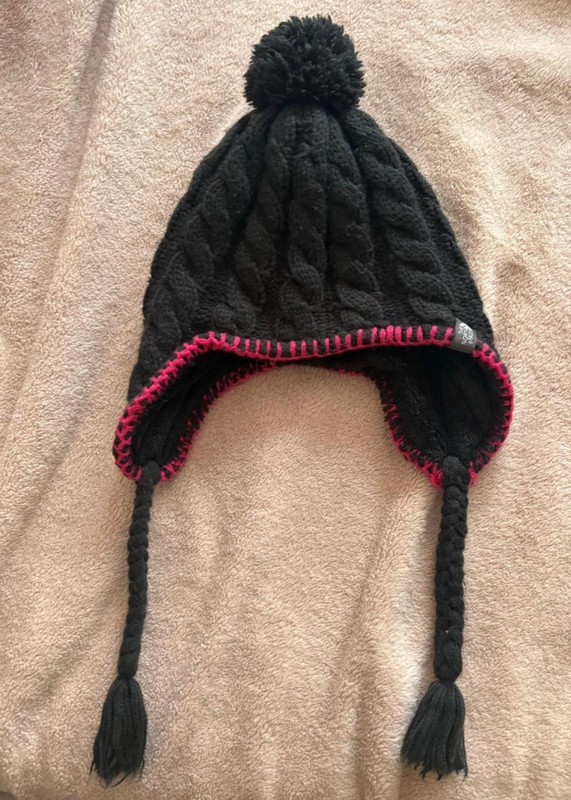 The North Face Fuzzy Beanie Girls Hat size Small Black/Pink with Pom Pom