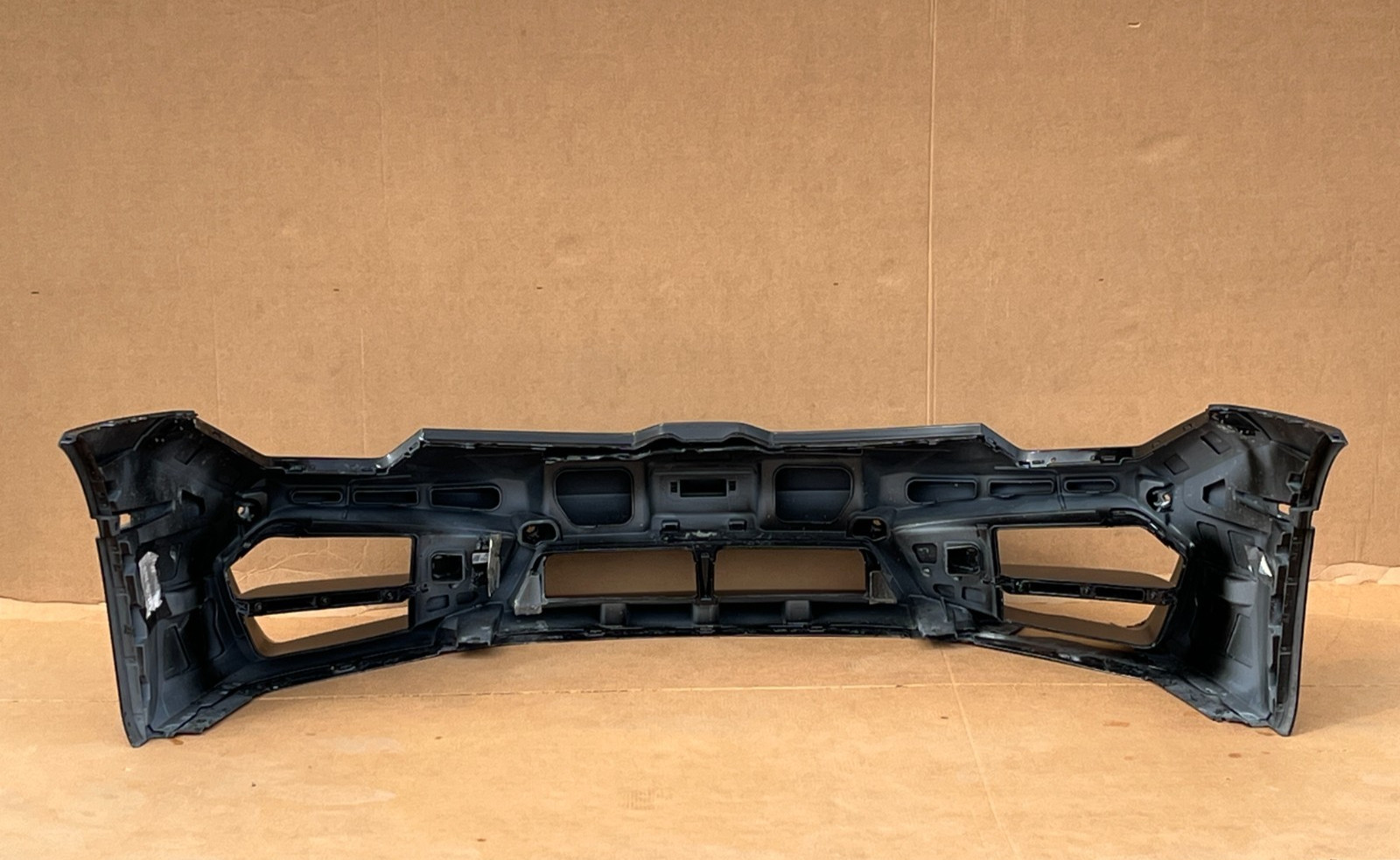 *Damaged* 2017-2019 Lamborghini Huracan LP580 Front Bumper Cover Assembly OEM