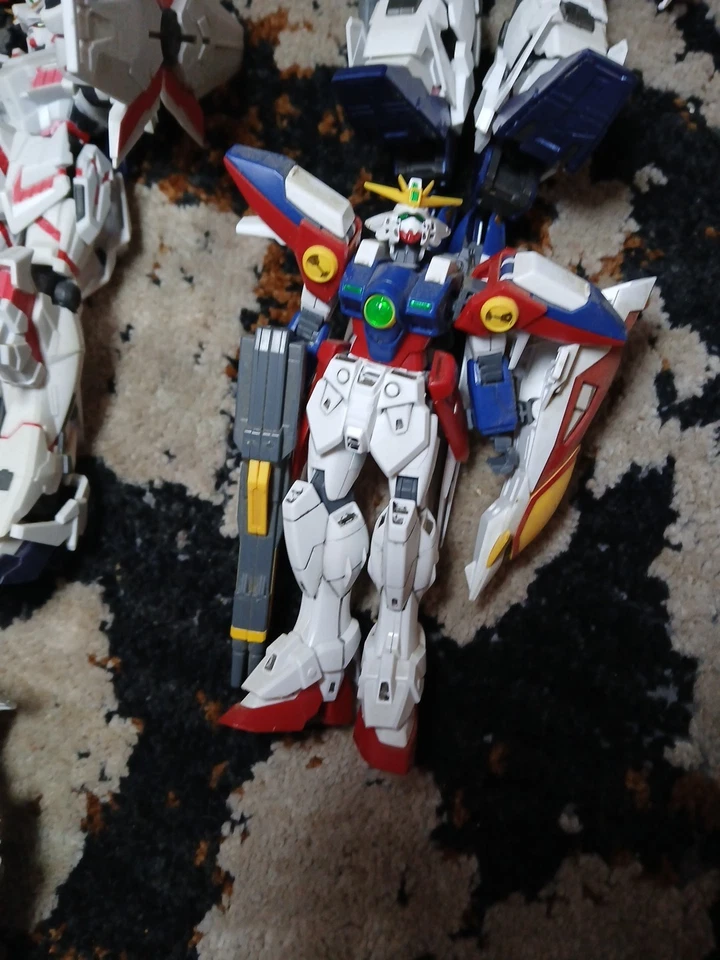 Lot of 10 Used Gundam Model Kits 1/144 - Image 2 of 4