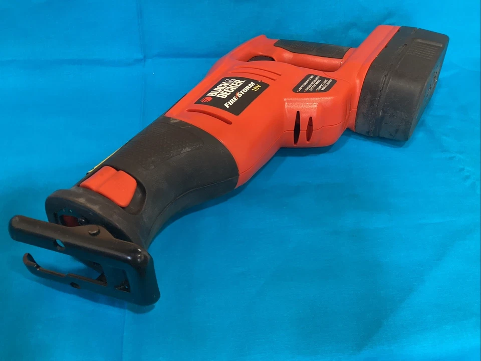 Black & Decker CRS180 Fire Storm 18v Cordless Reciprocating Saw NEW - Image 3 of 3