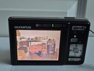 Olympus FE-20 8MP Digital Camera Black Tested Works LCD/Card Slot Issues