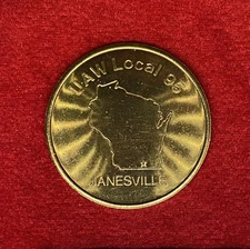 1985 **UAW LOCAL 95 50TH ANNIVERSARY** JANESVILLE, WIS. GM ASSEMBLY COIN TOKEN!