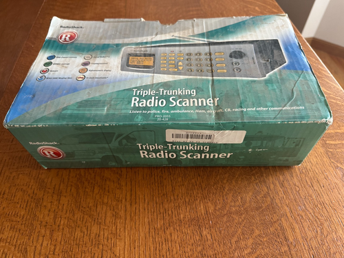 vintage Radio Shack Triple Trunking Scanner PRO-2055 NOS