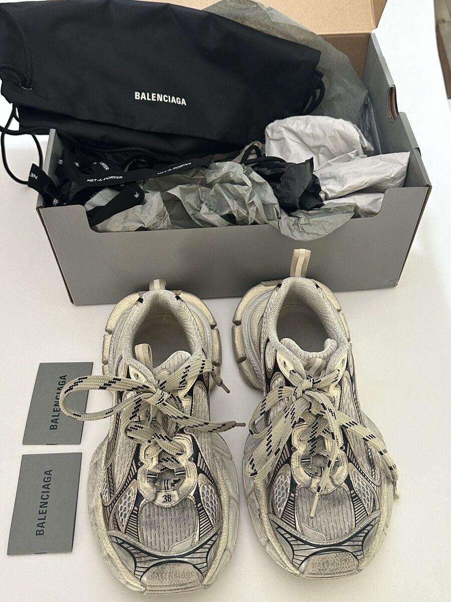 Size 8 / 38 - Balenciaga 3XL Sneaker Worn-Out - Light Beige Size 8 / 38 - Balenciaga 3XL Sneaker Worn-Out - Light Beige