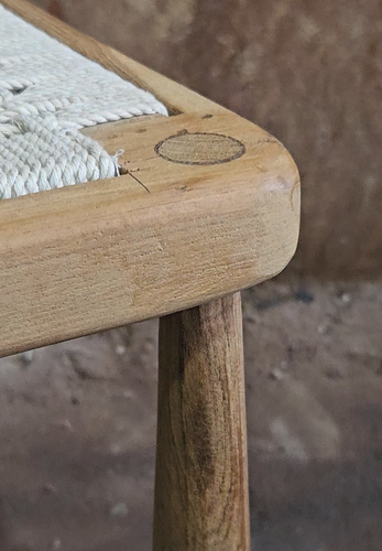 Luxurious Handcrafted Solid Wood Designer Chair - Artisan Dining & Living Room - Picture 4 of 4