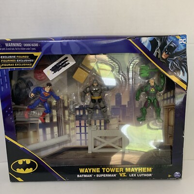 Wayne Tower Mayhem Playset 4'' Batman, Superman and Lex Luthor Figures Box Damage