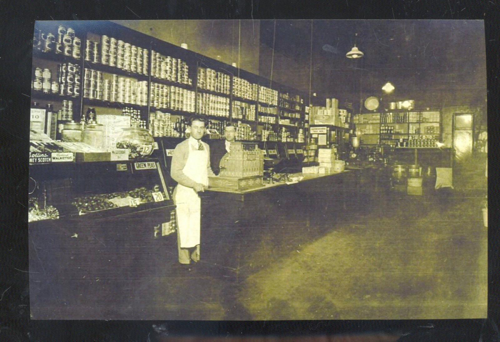 REAL PHOTO NEW VIENNA OHIO GROCERY STORE INTERIOR POSTCARD COPY eBay